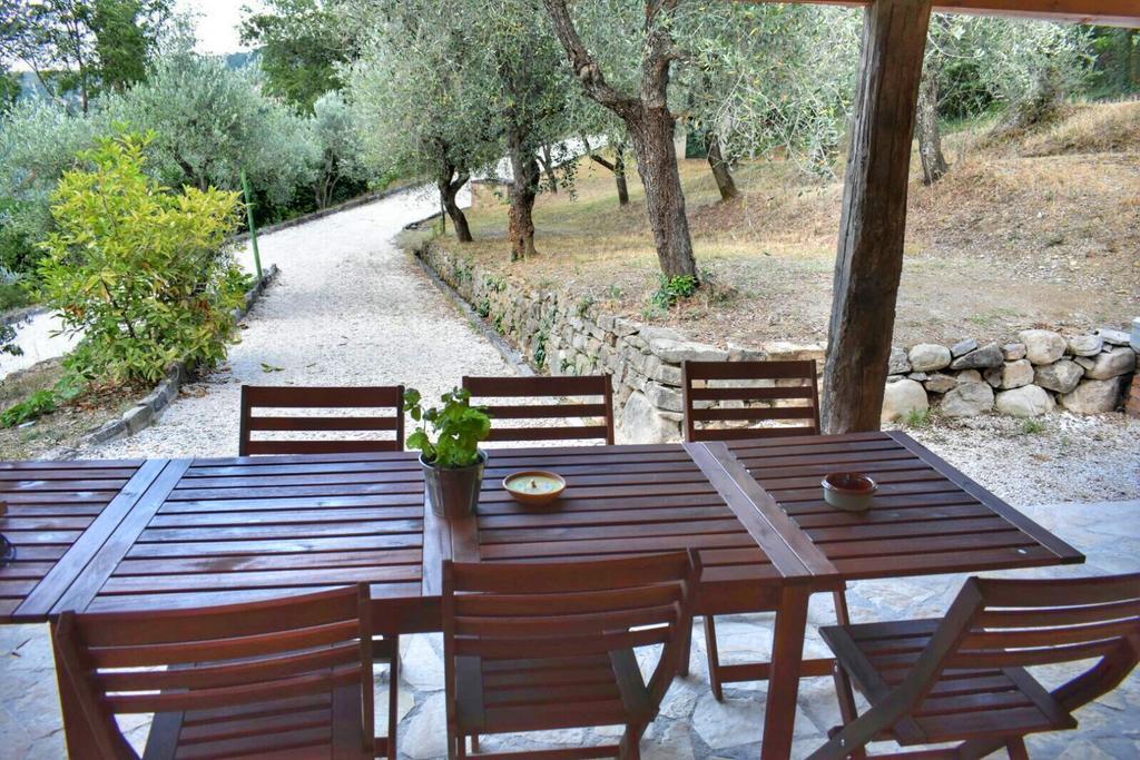 Fonte Pace Luxury Villa - A Fontanaro Property Пачиано Номер фото